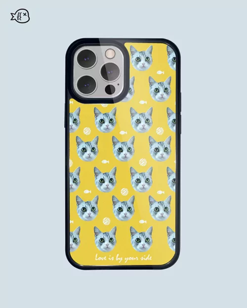 Personalized Pet Phone Case in Fish And Yarn Ball Pattern | Custom Pet Phone Case